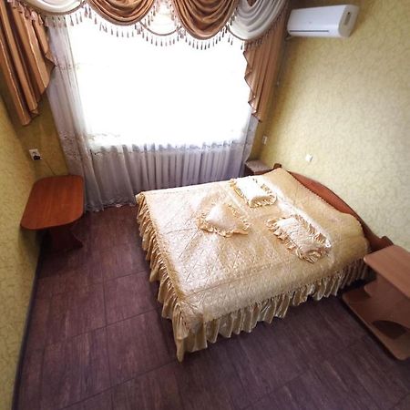 1 Комн Кв Остановка Дворец Спорта Строитель, Рядом С Улицей Химиков Čerkasy Exteriér fotografie